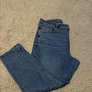 American Eagle Outfitters Dark Blue mom Jeans w stretch